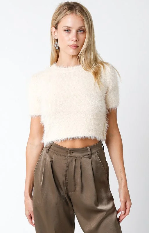 Dana Short Sleeve Faux Fur Crop Top BeigeFleece Short Sleeve Tops